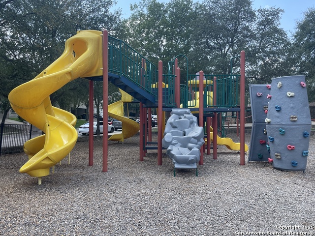 Image 22 of 44 For 11111 Denae  