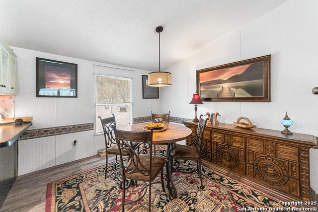 Image 11 of 41 For 690 Cherry Ridge