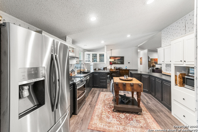 Image 13 of 41 For 690 Cherry Ridge