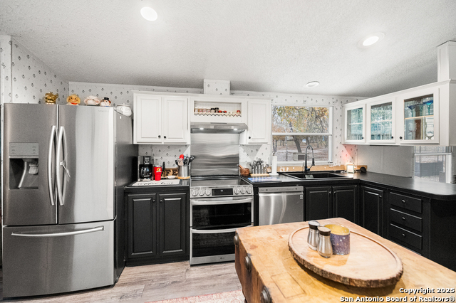 Image 14 of 41 For 690 Cherry Ridge