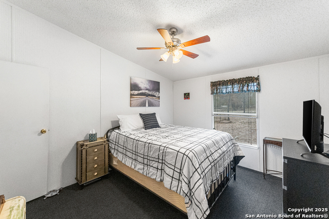 Image 23 of 41 For 690 Cherry Ridge