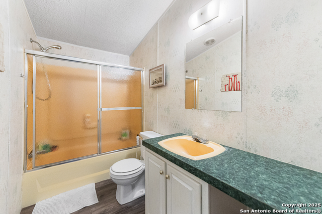 Image 26 of 41 For 690 Cherry Ridge