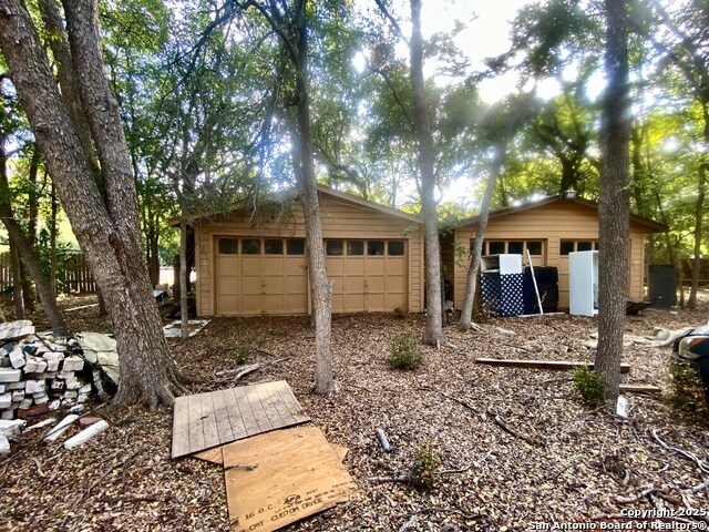 Listing photo id 7 for 4171 Sleepy Hollow