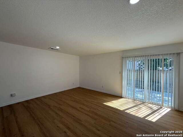 Image 7 of 20 For 7026 Settlers