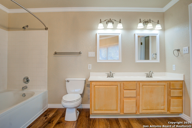 Listing photo id 26 for 17226 Irongate Rail