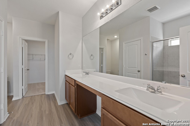 Image 18 of 26 For 12306 Vista Rim