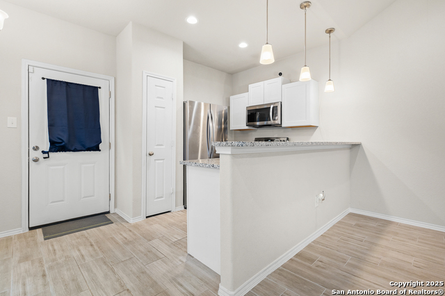 Image 9 of 25 For 1528 Edison  