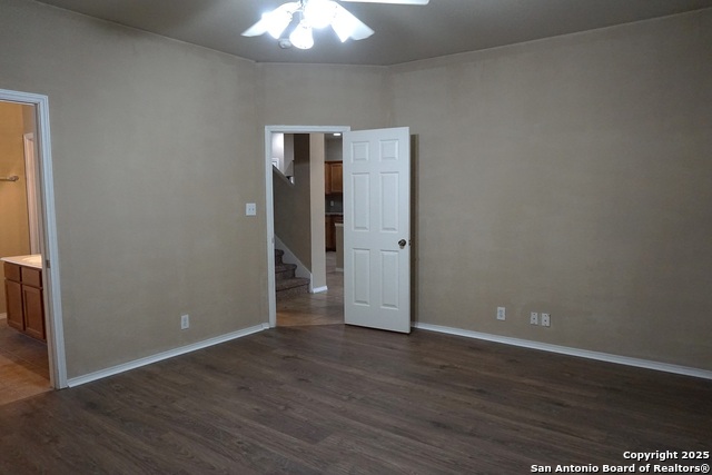 Image 10 of 30 For 26610 Sparrow Ridge