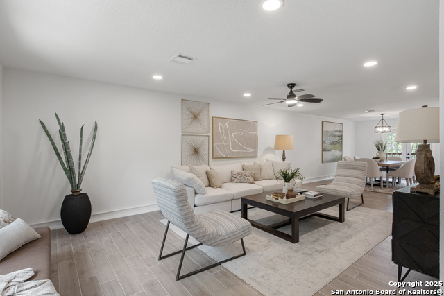 Image 11 of 29 For 123 Brandon Dr E