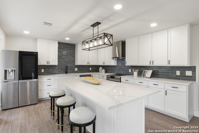 Image 16 of 29 For 123 Brandon Dr E