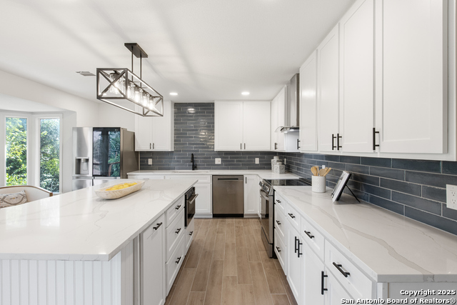 Image 17 of 29 For 123 Brandon Dr E