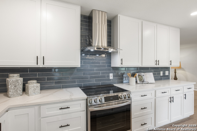 Image 18 of 29 For 123 Brandon Dr E