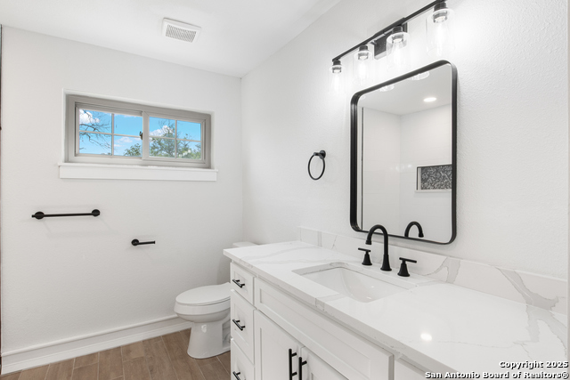 Image 23 of 29 For 123 Brandon Dr E