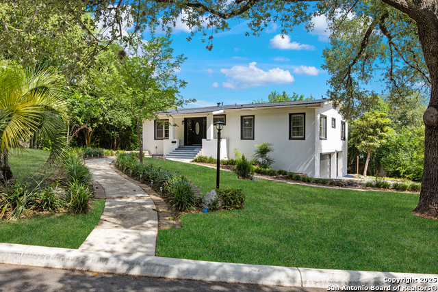 Image 5 of 29 For 123 Brandon Dr E