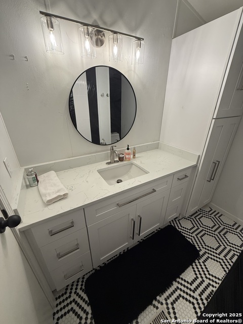 Image 18 of 30 For 245 Laurel Creek