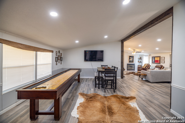 Image 9 of 30 For 245 Laurel Creek