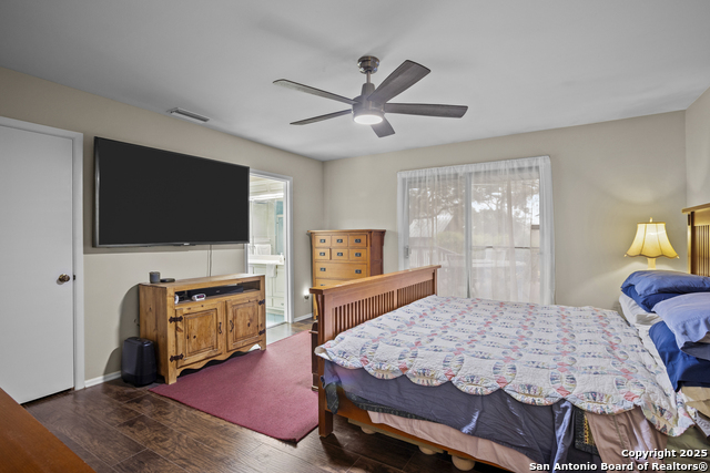 Listing photo id 25 for 6414 View Pt