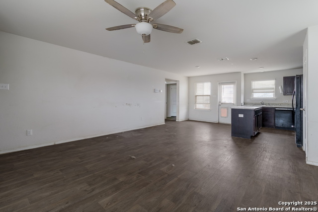 Image 4 of 14 For 5965 Kendall Prairie