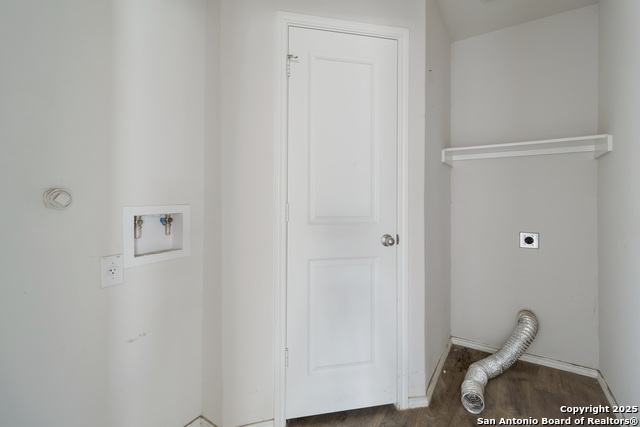 Image 6 of 14 For 5965 Kendall Prairie