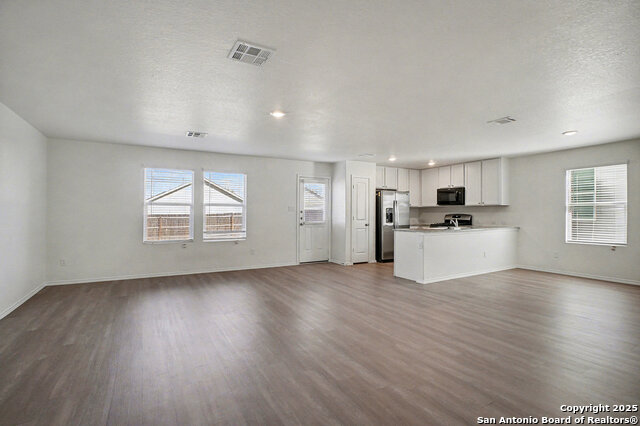 Image 3 of 16 For 10515 Varmus