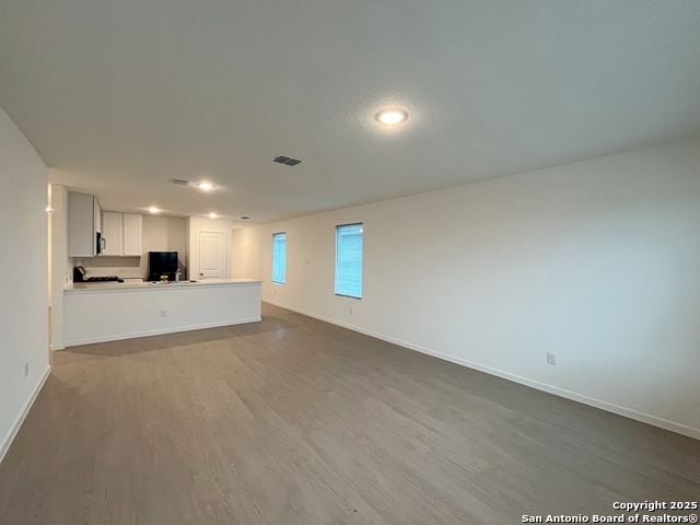 Image 14 of 34 For 407 Indian Blossom