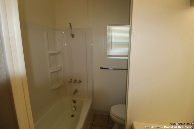 Image 23 of 25 For 15331 Cottage