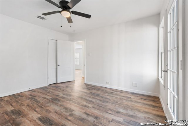 Image 18 of 20 For 2530 Mistletoe Ave W