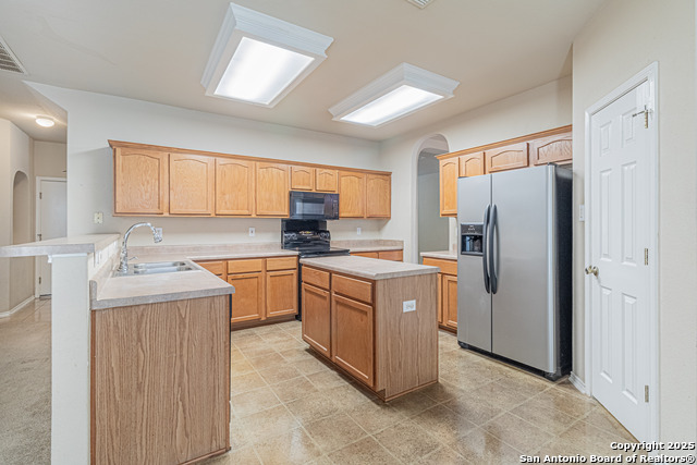 Listing photo id 12 for 17010 Darlington Run