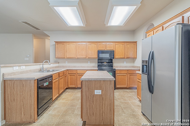 Listing photo id 13 for 17010 Darlington Run