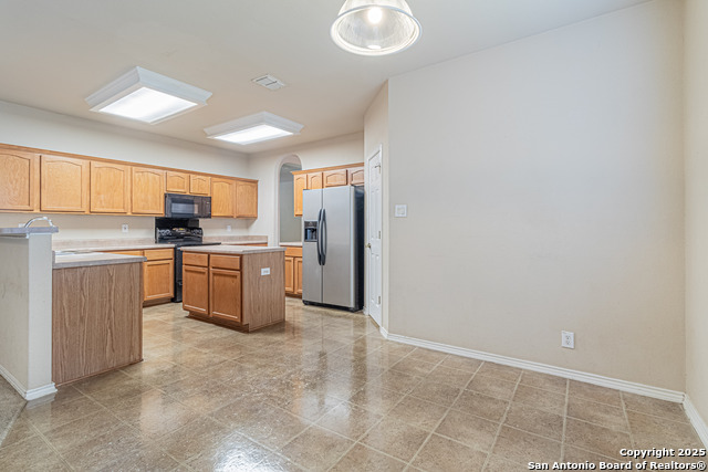 Listing photo id 19 for 17010 Darlington Run