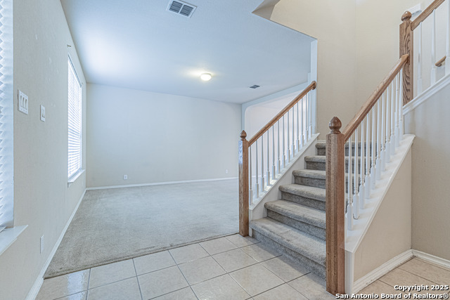 Listing photo id 1 for 17010 Darlington Run