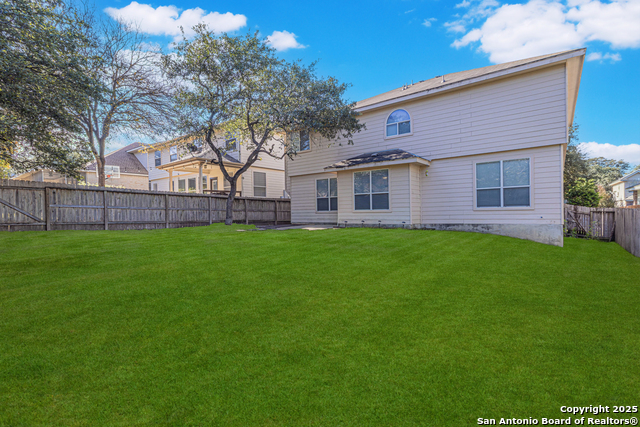 Listing photo id 42 for 17010 Darlington Run