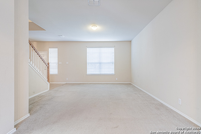 Listing photo id 5 for 17010 Darlington Run