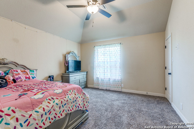 Listing photo id 14 for 734 Teatro  