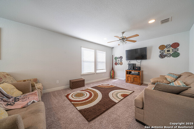 Image 24 of 37 For 8923 Monument Parke