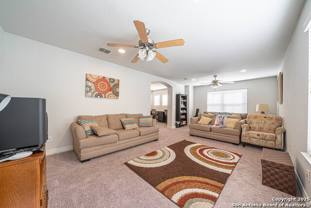 Image 25 of 37 For 8923 Monument Parke