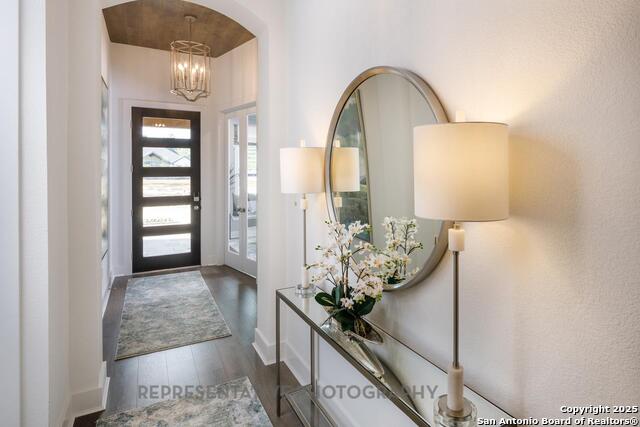 Listing photo id 22 for 2516 High Ground