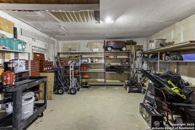 Listing photo id 23 for 1322 Kendalia