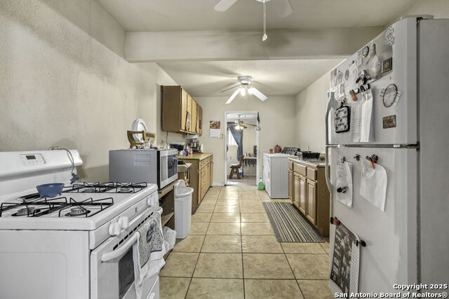 Listing photo id 3 for 1322 Kendalia