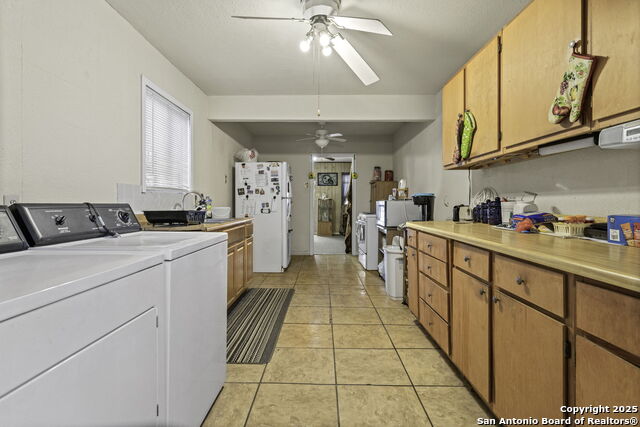 Listing photo id 4 for 1322 Kendalia