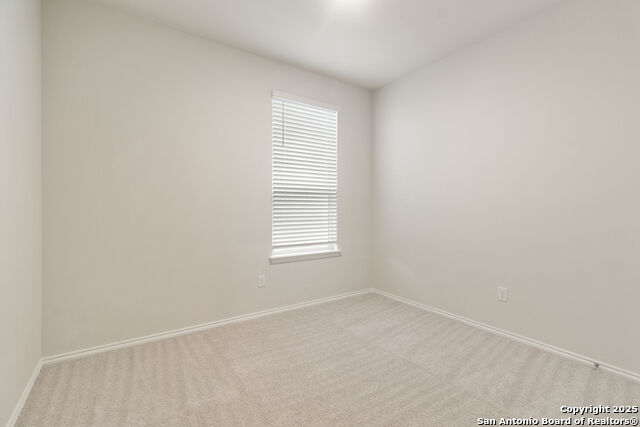 Listing photo id 12 for 10243 Band Wagon