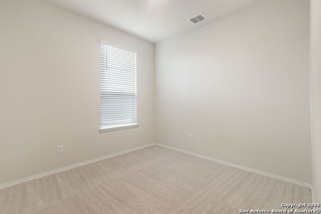 Listing photo id 13 for 10243 Band Wagon