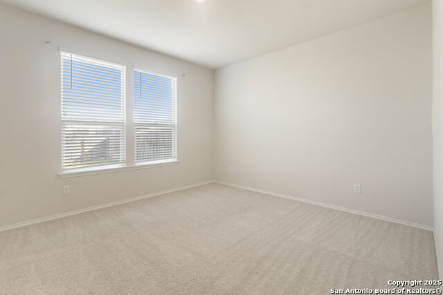 Listing photo id 3 for 10243 Band Wagon