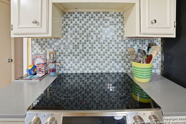 Image 12 of 37 For 7123 Thrush View  35