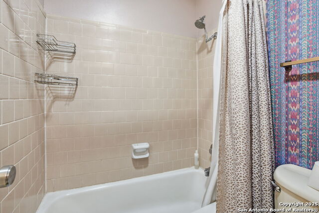 Image 21 of 37 For 7123 Thrush View  35