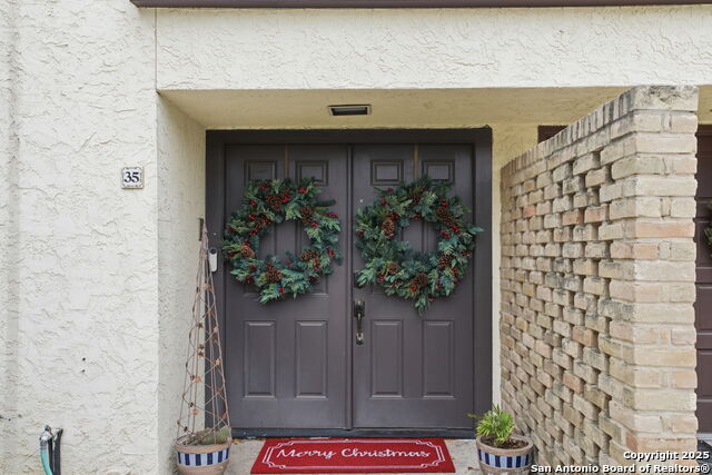 Image 3 of 37 For 7123 Thrush View  35