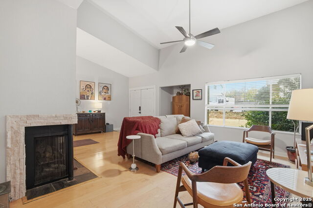 Image 9 of 37 For 7123 Thrush View  35