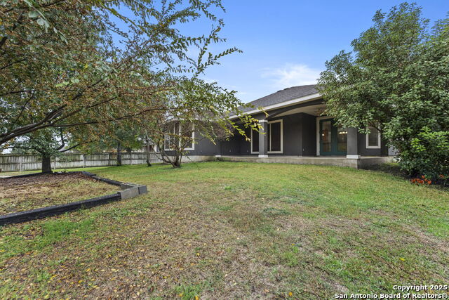 Image 26 of 29 For 2213 Small Town