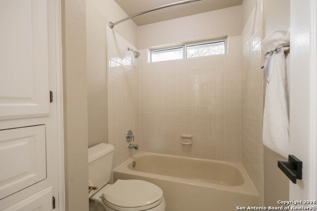 Image 43 of 53 For 18202 Crystal Ridge