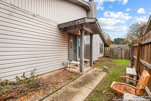 Image 19 of 20 For 4918 Dare Ln